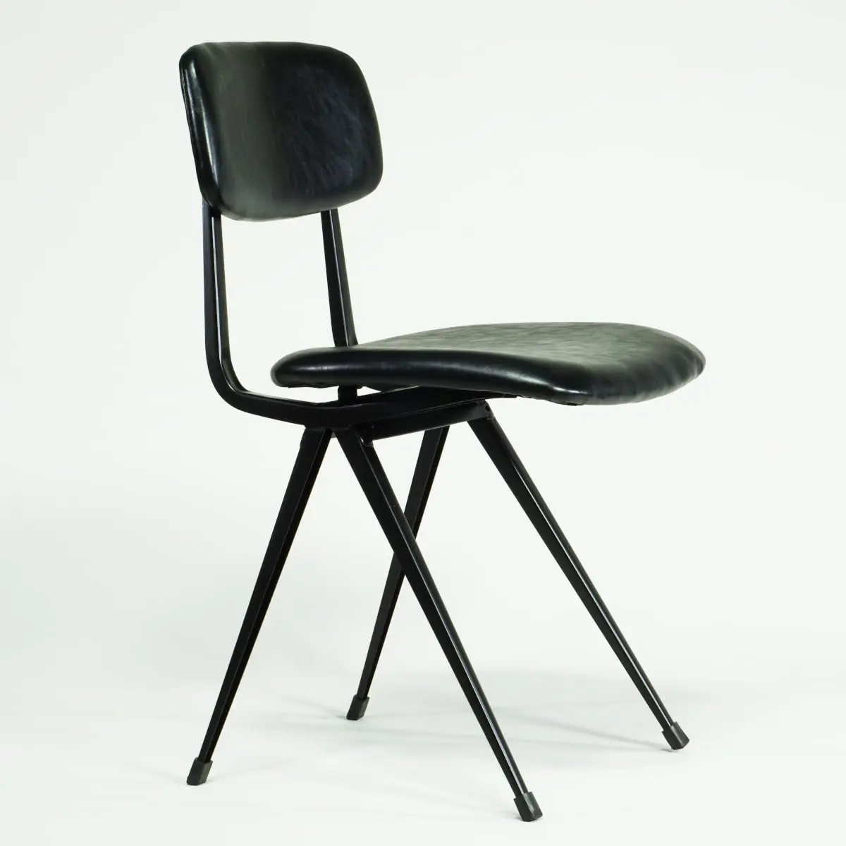 Vintage Stuhl nach Friso Kremer, gepolsterter Esszimmerstuhl schwarz