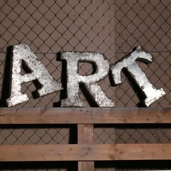 Back to Style – dein individueller Stil Entdecke Interior und Accessoires, die dich zurueckbringen: zu echten Werten