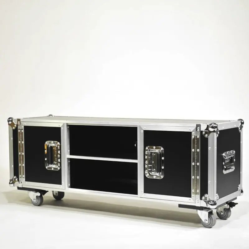 TV Lowboard Medien Schrank im Flightcase Design rollbar schwarz mit Alu und Chrome, klassisches Flightcase Design