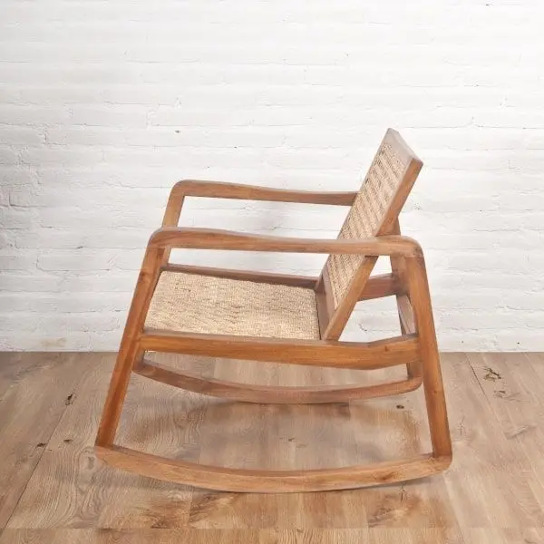 Lounge Sessel und Schaukelstuhl im Skandi Design, Retro Vintage Schaukelstuhl Massivholz