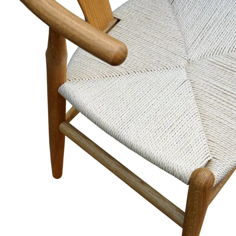 Armlehnstuhl Y-Chair Designklassiker aus Eichenholz mit heller Sitzflaeche, daenisches Vintage Mid Century